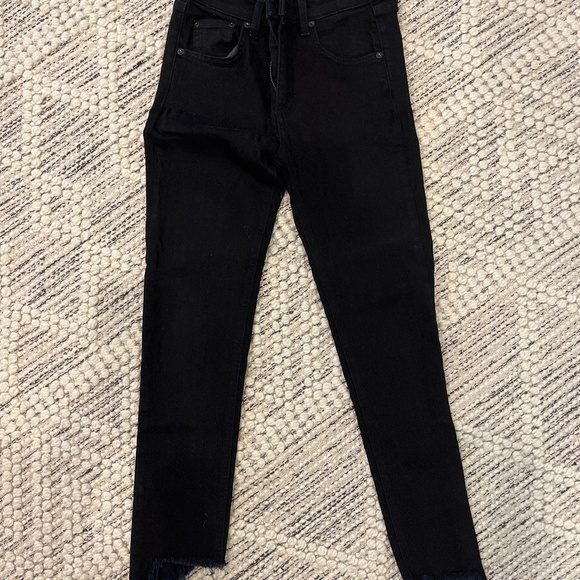 Rag & bone black 10 inch cut off capri - Picture 1 of 1